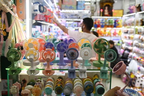 走進(jìn)義烏國(guó)際商貿(mào)城 商品批發(fā)貿(mào)易的全球樞紐